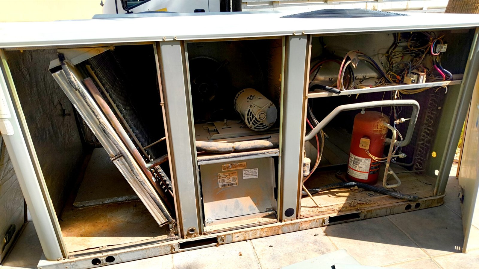 {"remix_data":[],"remix_entry_point":"challenges","source_tags":["local"],"origin":"unknown","total_draw_time":0,"total_draw_actions":0,"layers_used":0,"brushes_used":0,"photos_added":0,"total_editor_actions":{},"tools_used":{"transform":1,"enhance":1},"is_sticker":false,"edited_since_last_sticker_save":true,"containsFTESticker":false}