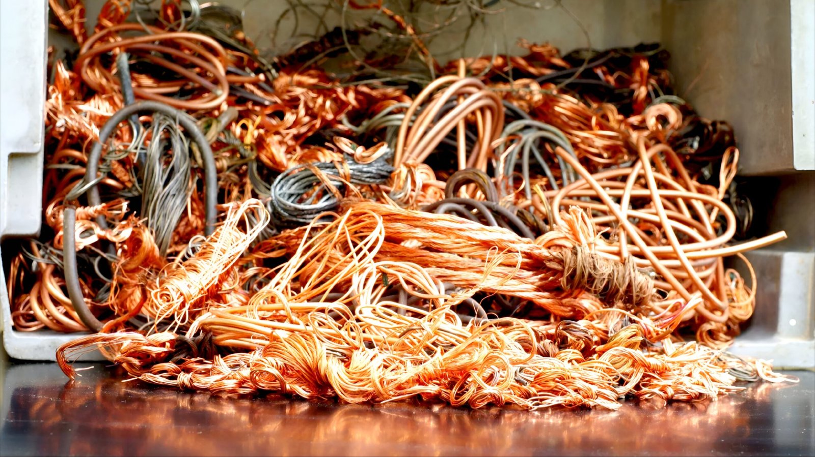 {"remix_data":[],"remix_entry_point":"challenges","source_tags":["local"],"origin":"unknown","total_draw_time":0,"total_draw_actions":0,"layers_used":0,"brushes_used":0,"photos_added":0,"total_editor_actions":{},"tools_used":{"ai_enhance":1,"transform":1,"enhance":1},"is_sticker":false,"edited_since_last_sticker_save":true,"containsFTESticker":false}